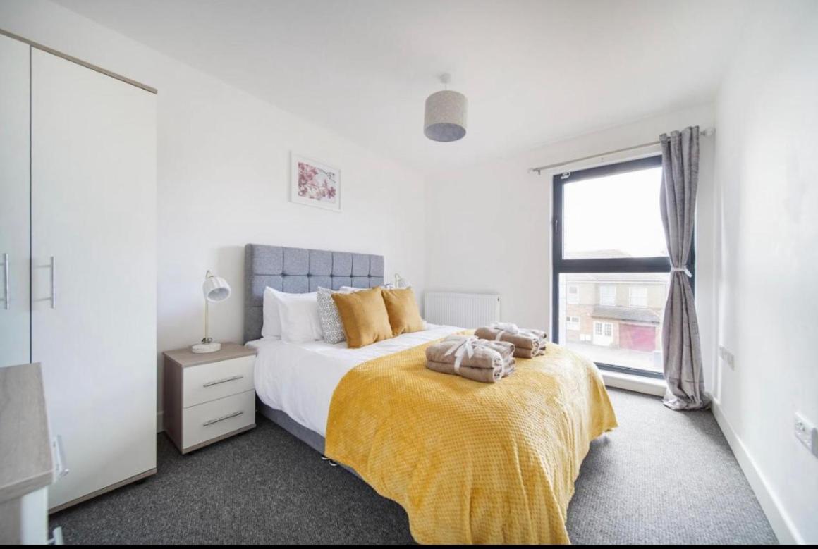 Two Bedrooms, Two Bath, Up To 3 Beds 1 Sofa - Slough Windsor Legoland 外观 照片