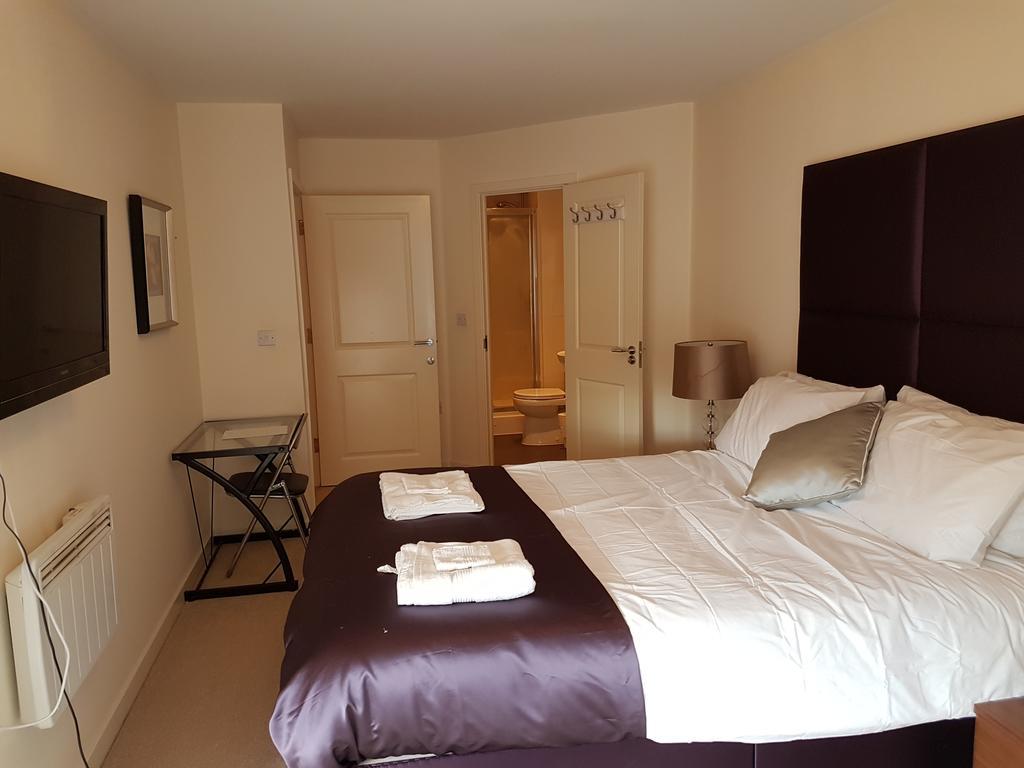 Two Bedrooms, Two Bath, Up To 3 Beds 1 Sofa - Slough Windsor Legoland 外观 照片